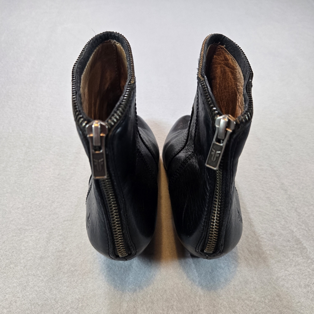 Frye Ankle Boots Women 6M Black Leather Kitten Heel Back Zip Pointed Toe - Picture 2 of 12